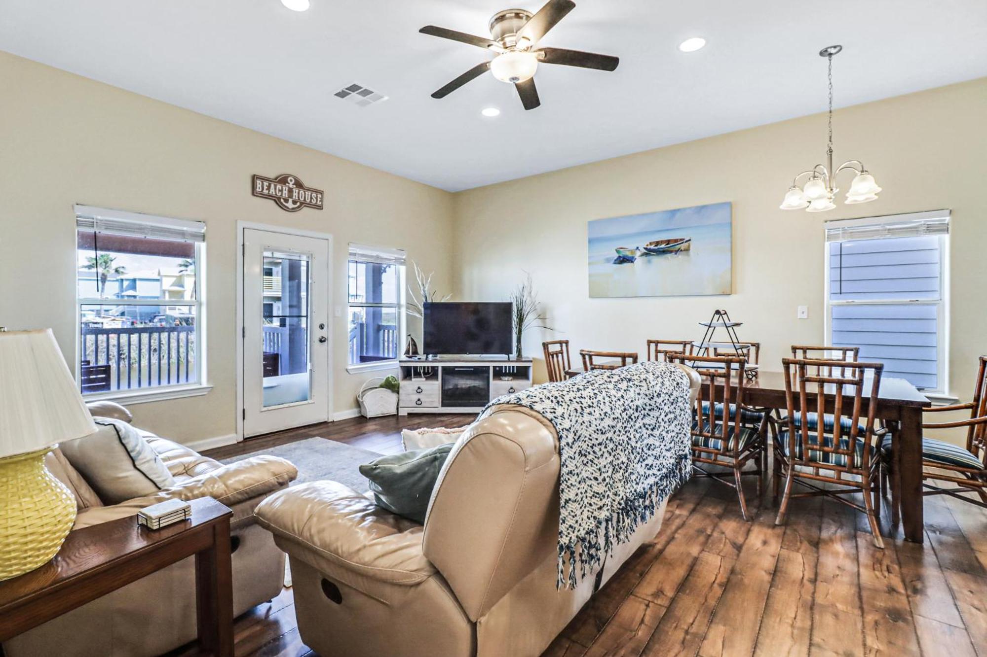 Bella Vista & Four Winds House Villa Mustang Beach Bilik gambar
